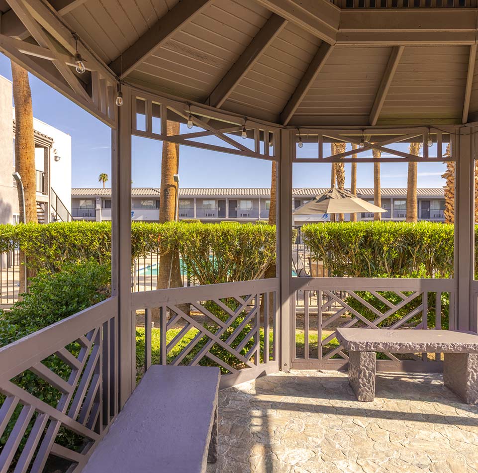  Gazebo  