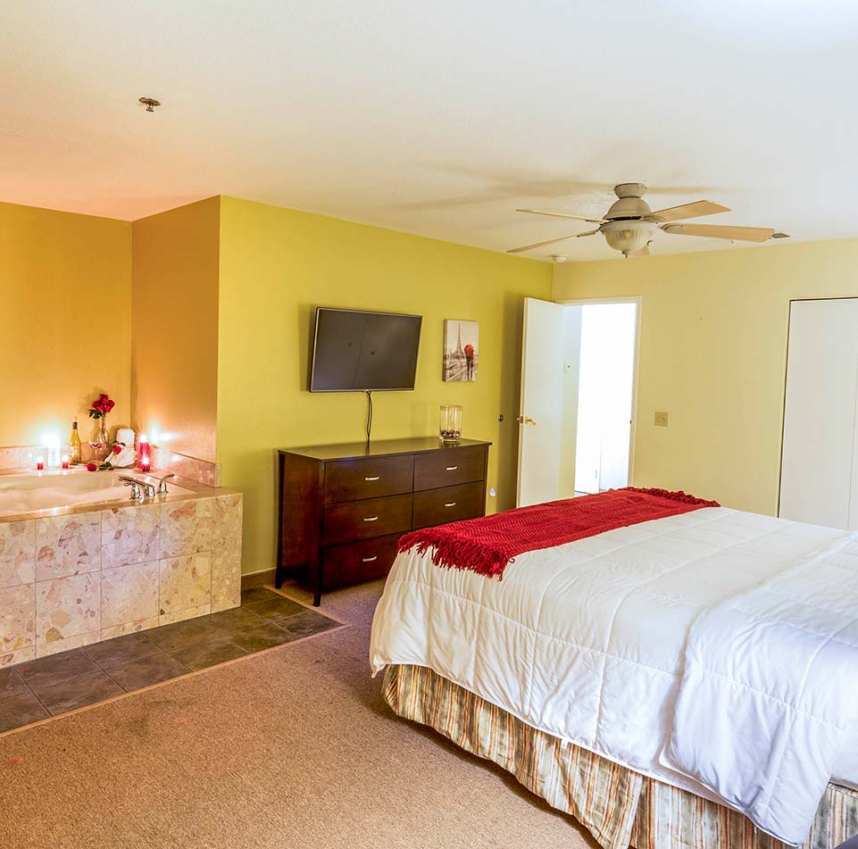 Honeymoon Suite